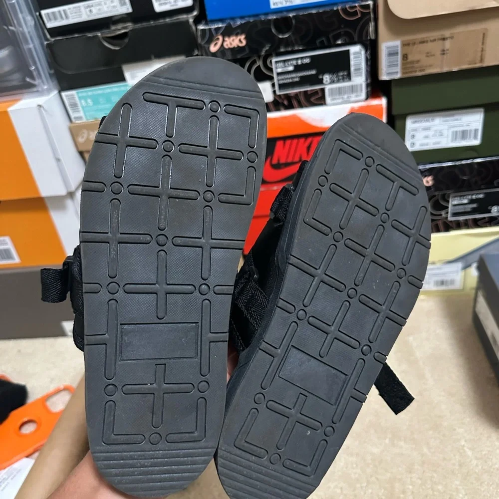 Men’s Black Slide Sandals fashion designer good condition size 7-8